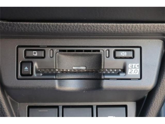 PRIUS 4WD