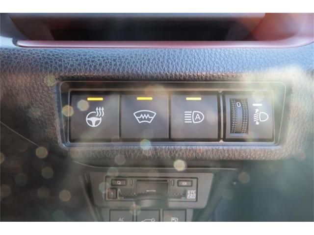 PRIUS 4WD
