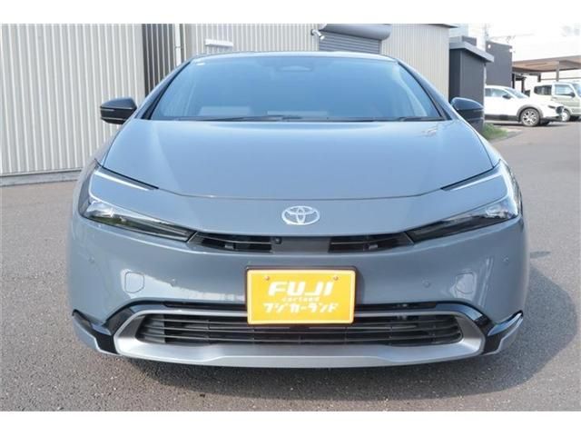 PRIUS 4WD