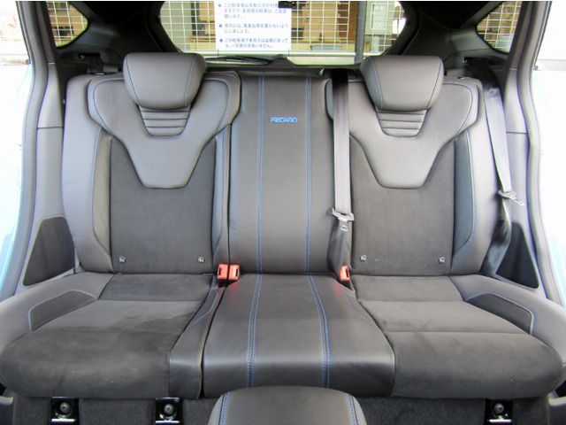 FORD FOCUS hatchback