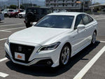 CROWN sedan hybrid