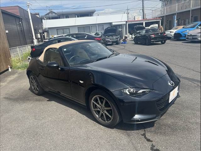 ROADSTER