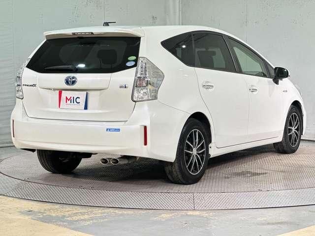 PRIUS Alpha