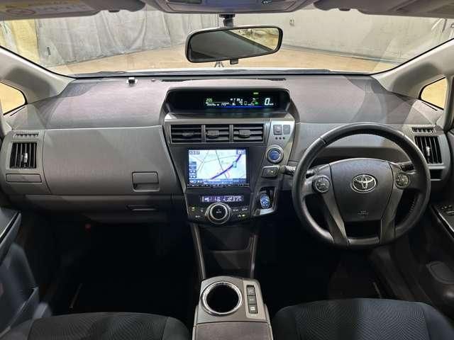 PRIUS Alpha