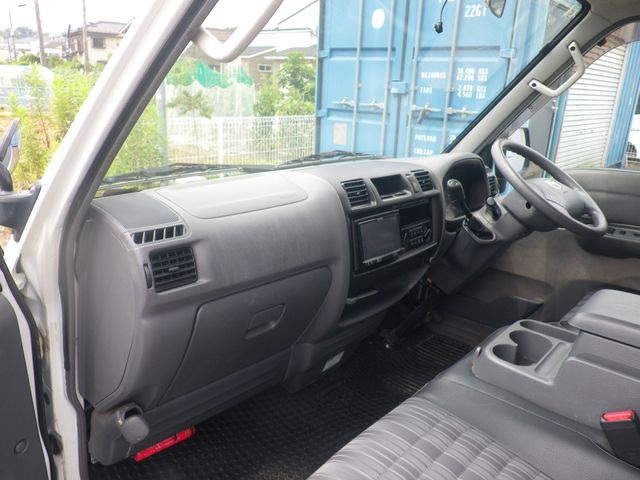 BONGO van 2WD