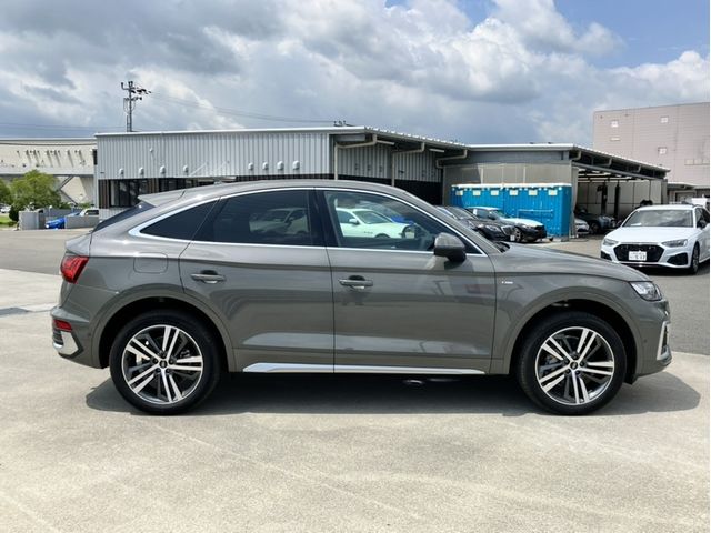 AUDI Q5 SPORTBACK