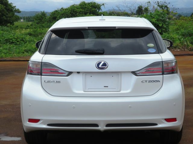 LEXUS CT200h