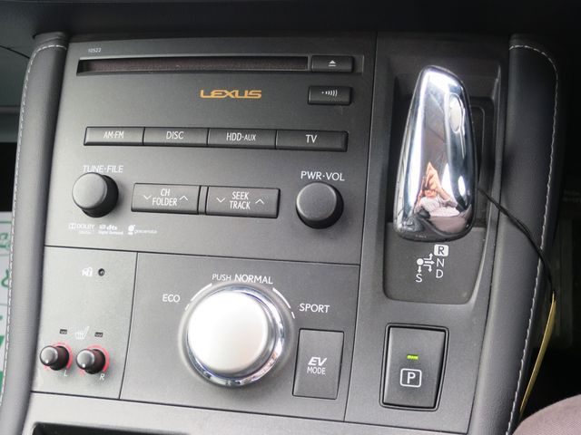 LEXUS CT200h