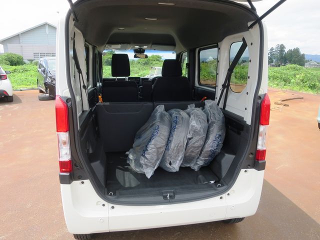 N-VAN 4WD