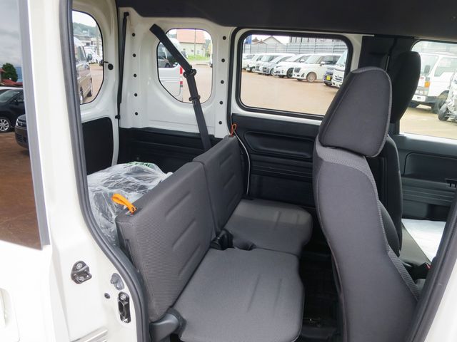 N-VAN 4WD