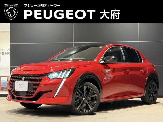 PEUGEOT e-208