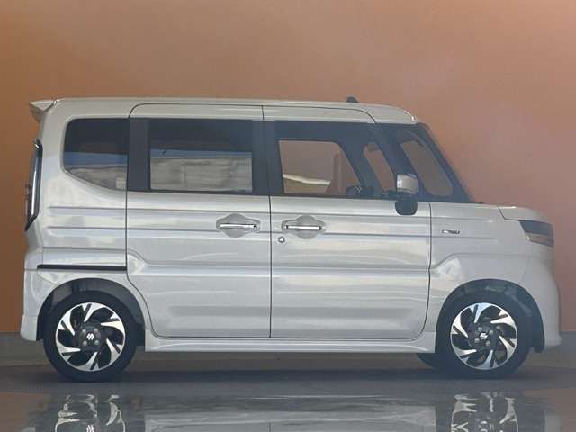 Spacia custom