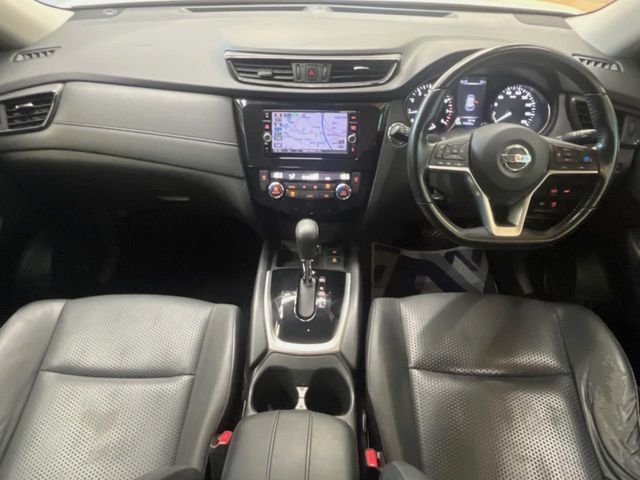 X-TRAIL 2WD