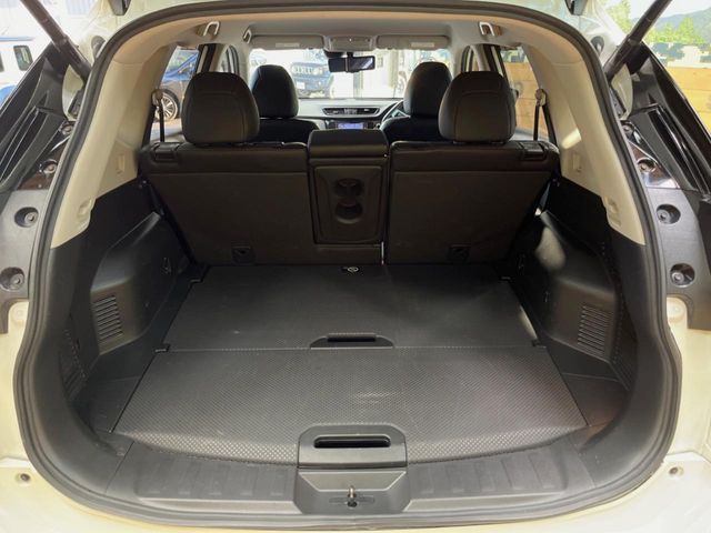 X-TRAIL 2WD