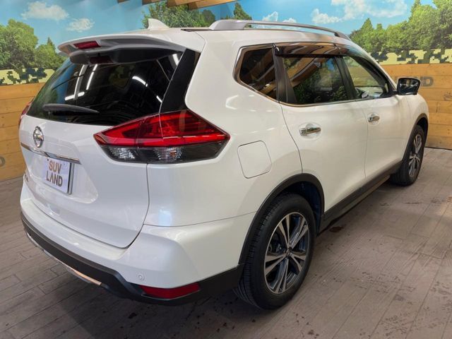 X-TRAIL 2WD