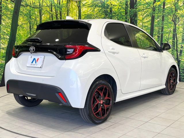 YARIS