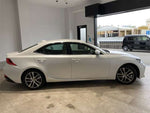 LEXUS IS300h
