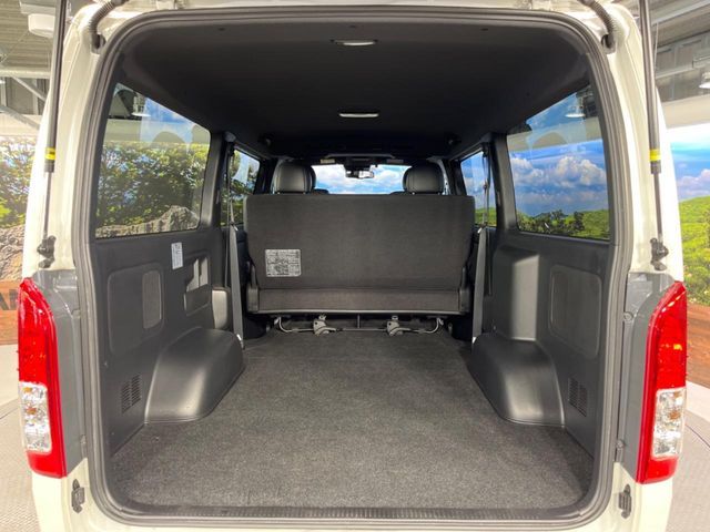 HIACE van 2WD