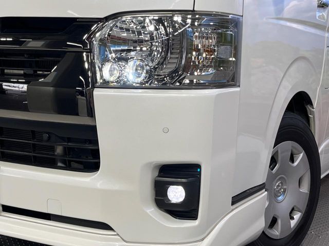 HIACE van 2WD