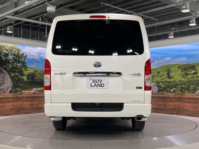 HIACE van 2WD