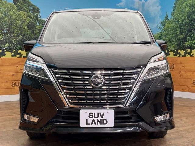 SERENA  S-HYBRID 4WD