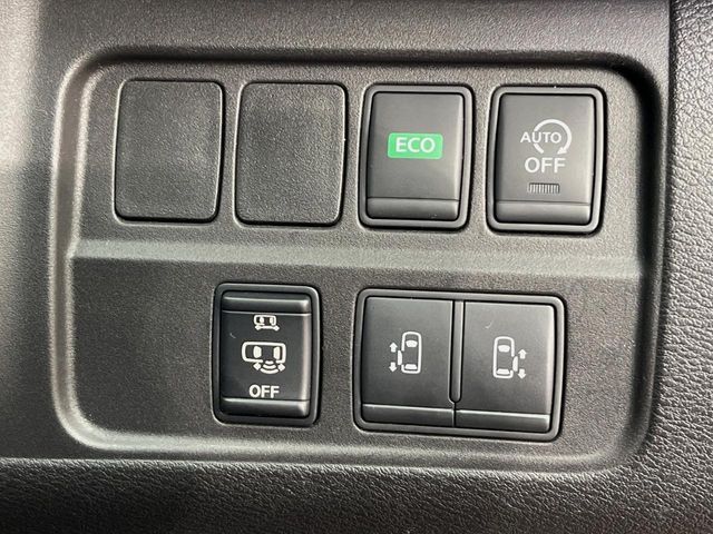 SERENA  S-HYBRID 4WD