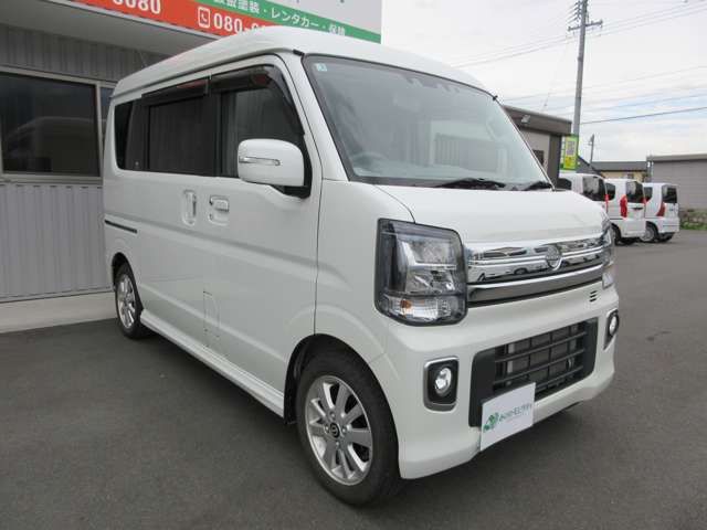 NV100 CLIPPER RIO