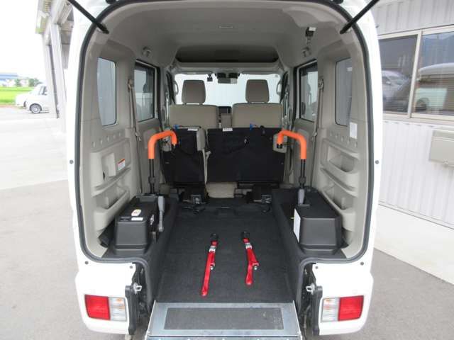 NV100 CLIPPER RIO