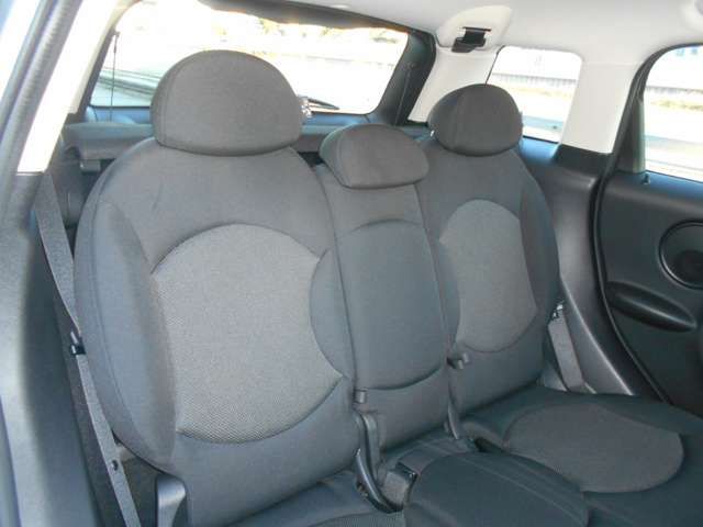 BMW MINI COOPER CROSSOVER