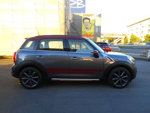 BMW MINI COOPER SD CROSSOVER