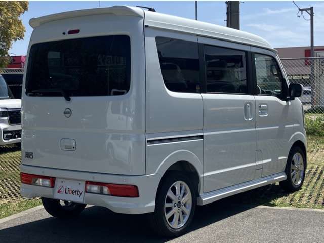 NV100 CLIPPER RIO
