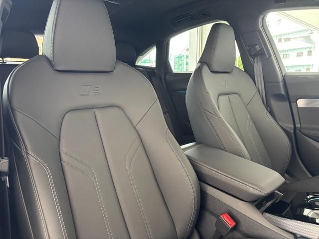 AUDI A5 Sedan