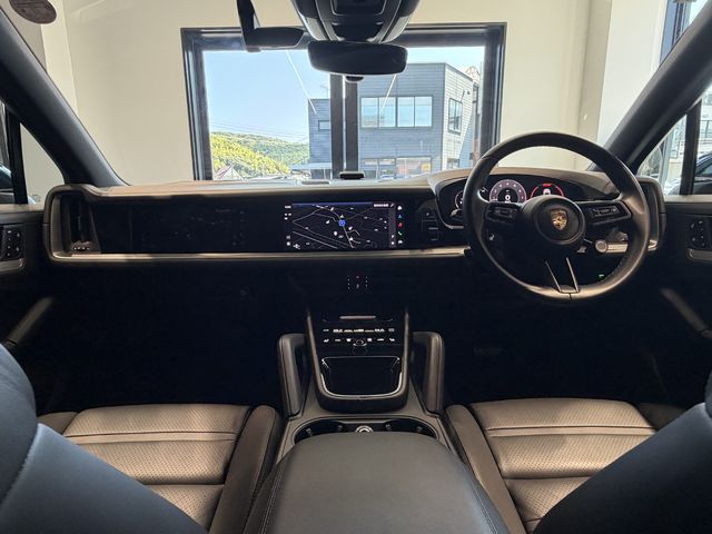 PORSCHE Cayenne coupe