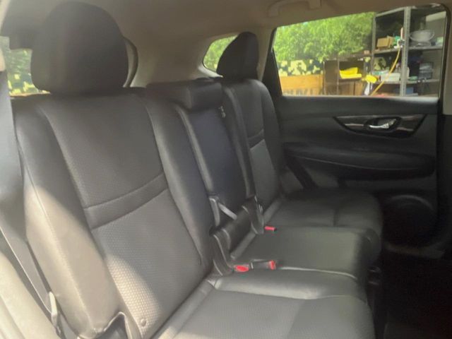 X-TRAIL 2WD