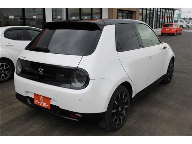 Honda e