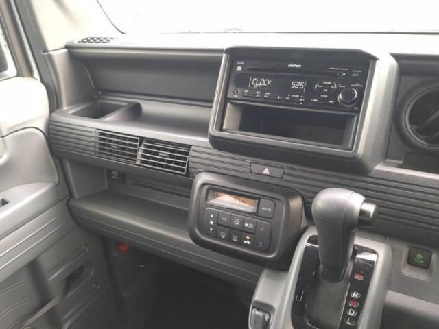 N-VAN