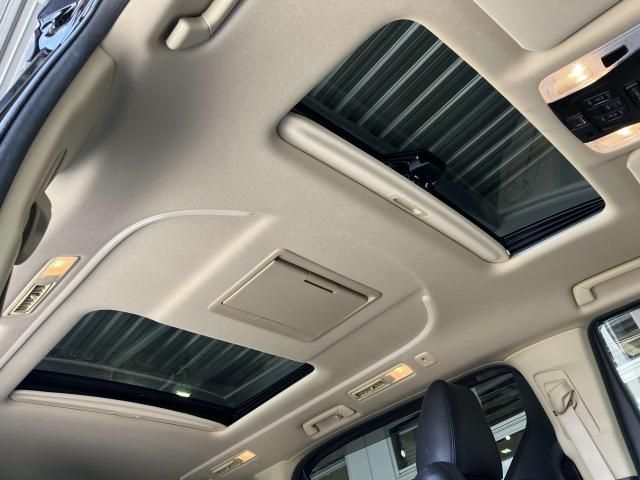 VELLFIRE  HYBRID 4WD