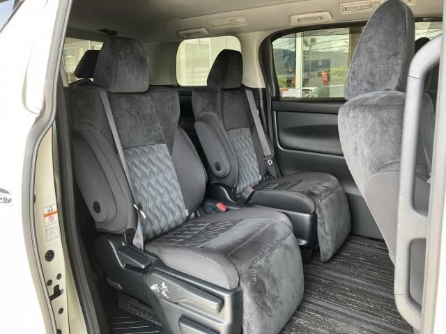 VELLFIRE  HYBRID 4WD