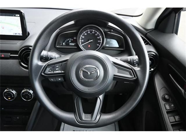 MAZDA2