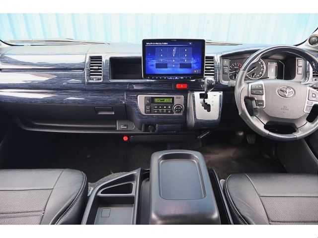 HIACE wagon 4WD