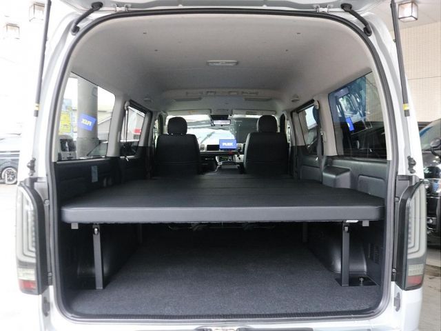 HIACE van 4WD