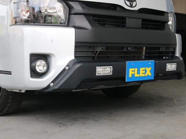 HIACE van 4WD