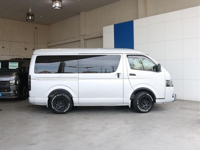 HIACE van 4WD
