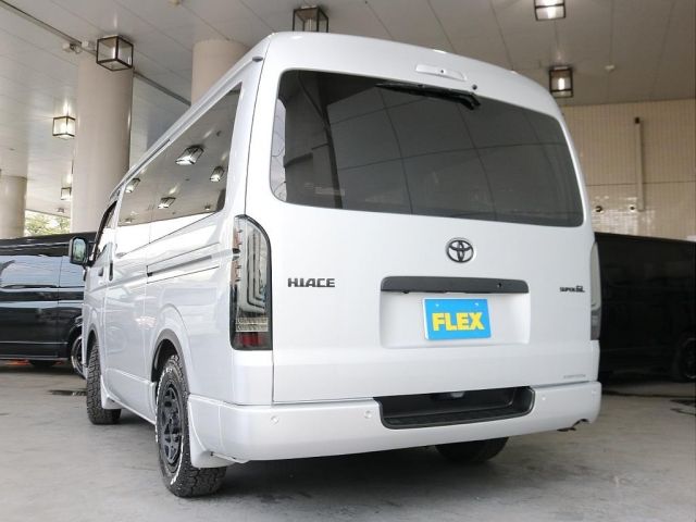 HIACE van 4WD