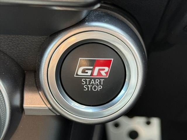GR86