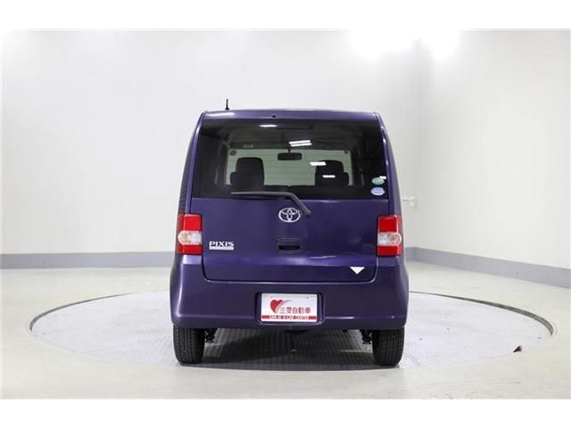 PIXIS SPACE 4WD