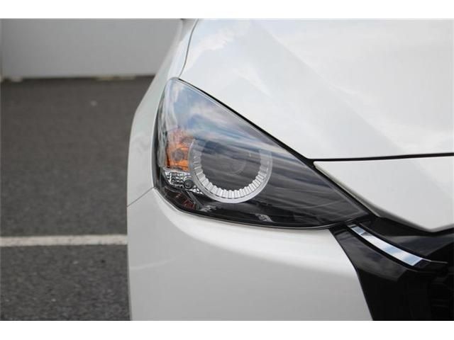MAZDA2