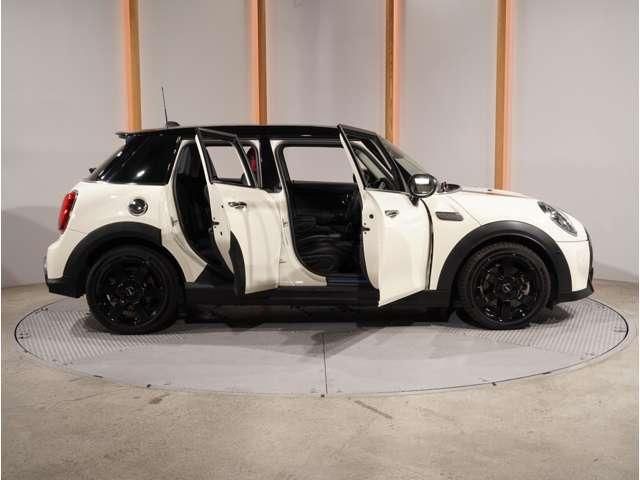 MINI COOPER SD 5DOOR
