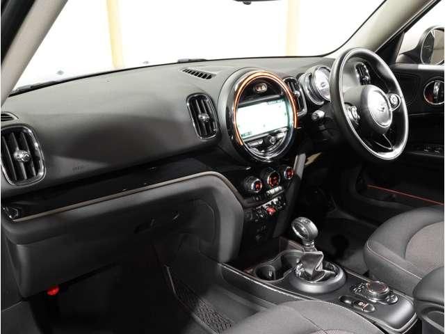BMW MINI COOPER D CROSSOVER
