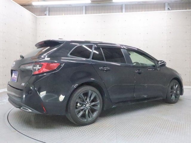 COROLLA TOURING HYBRID